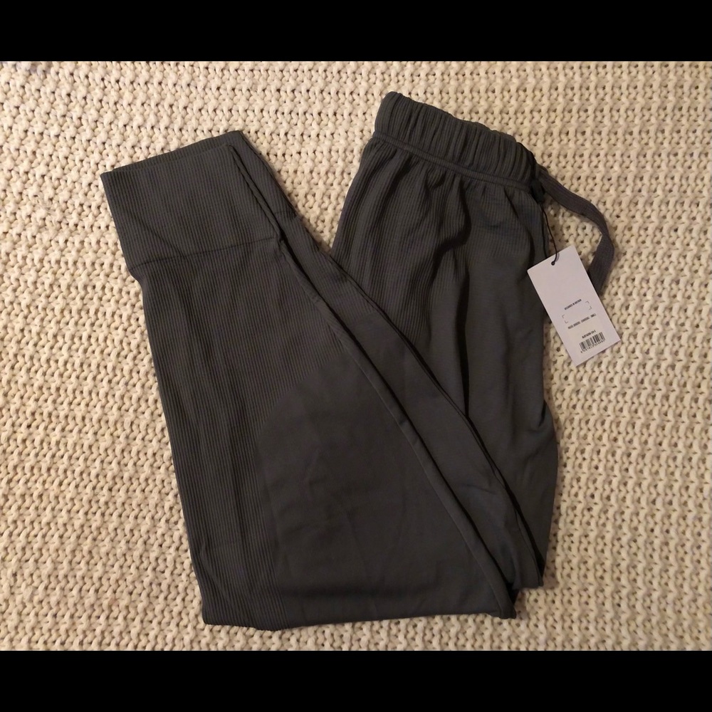 Gymshark charcoal pause joggers. Size small.